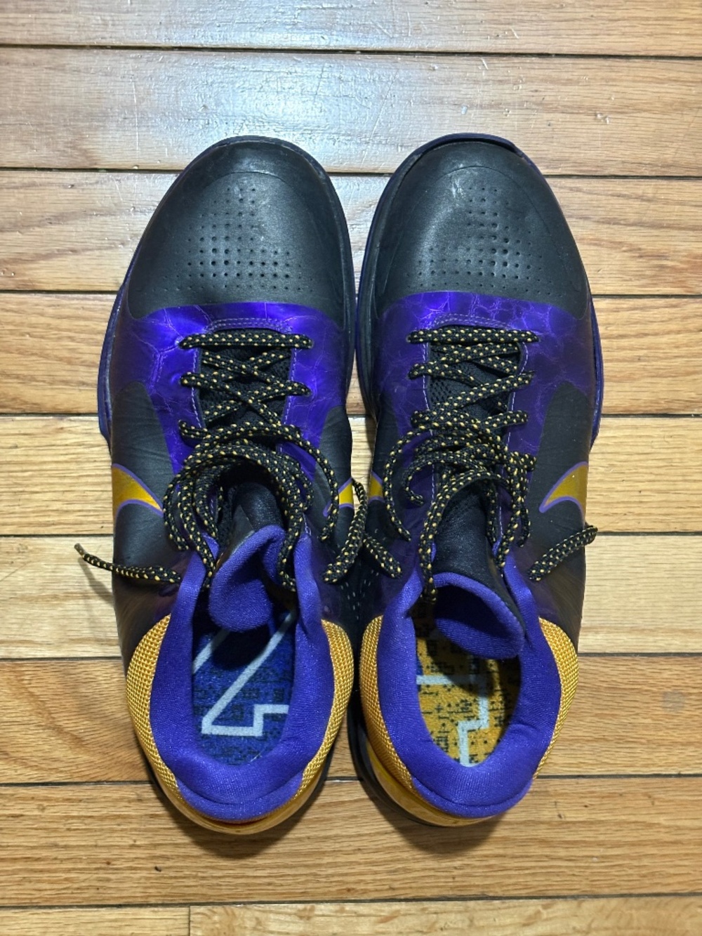 NIKE KOBE 5 LAKERS AWAY BLACK PURPLE GOLD SIZE 11